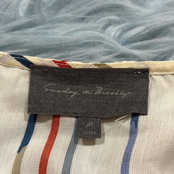 Evereve Sunday in Brooklyn Multi Stripe Surplice Top sz M - Picture 7 of 9